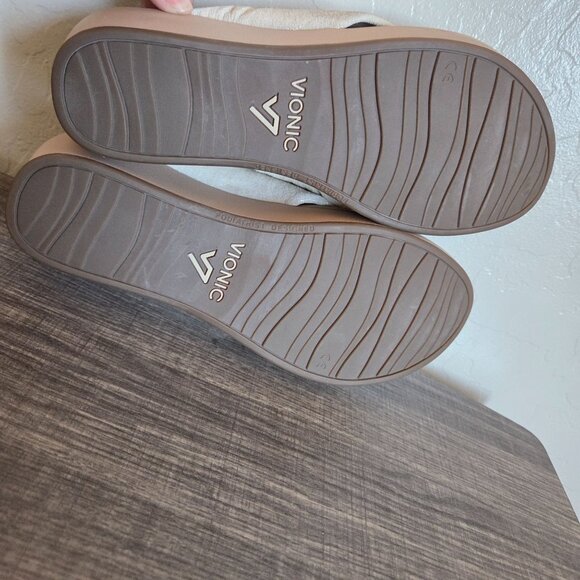 Vionic Arabella Metallic Wedge Sandals Champagne Size Womens 10 Comfort Orthotic - Picture 8 of 11